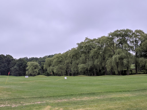 Golf Course «Willow Brook Golf Course», reviews and photos, 124 Brookfield St, South Windsor, CT 06074, USA