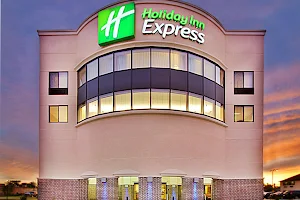 Holiday Inn Express Waterloo-Cedar Falls, an IHG Hotel image
