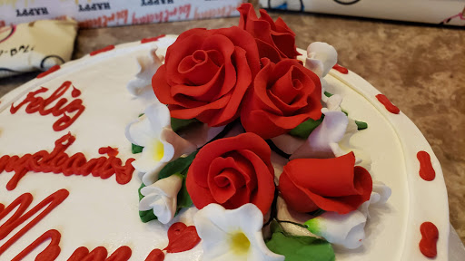 Cake Shop «Dominican Cakes & Bridal Shop», reviews and photos, 2428 N State Rd 7, Margate, FL 33063, USA