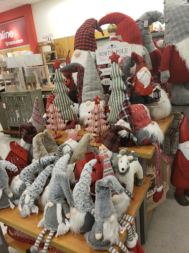 Department Store «T.J. Maxx», reviews and photos, 7326 Gall Blvd, Zephyrhills, FL 33541, USA