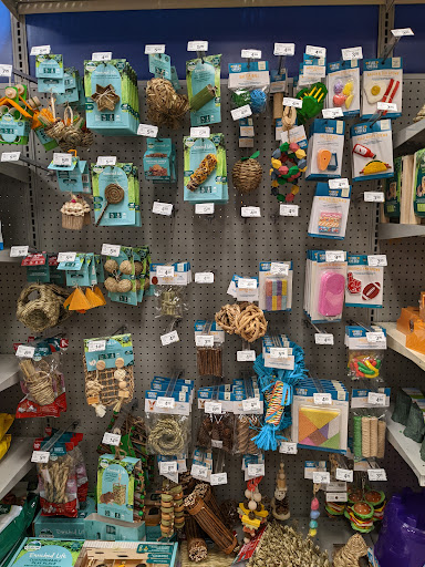 Pet Supply Store «PetSmart», reviews and photos, 2925 Lancaster Dr NE, Salem, OR 97305, USA
