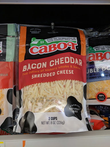 Grocery Store «Richmond Market & Beverage», reviews and photos, 56 Railroad St, Richmond, VT 05477, USA