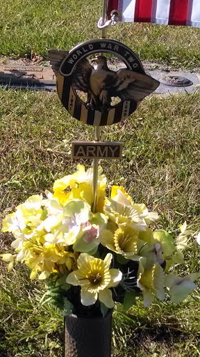 Cemetery «Osceola Memory Gardens - Funeral Homes, Cemetery & Crematory», reviews and photos, 1717 Old Boggy Creek Rd, Kissimmee, FL 34744, USA