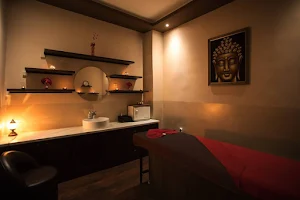 Massage center ZEN image