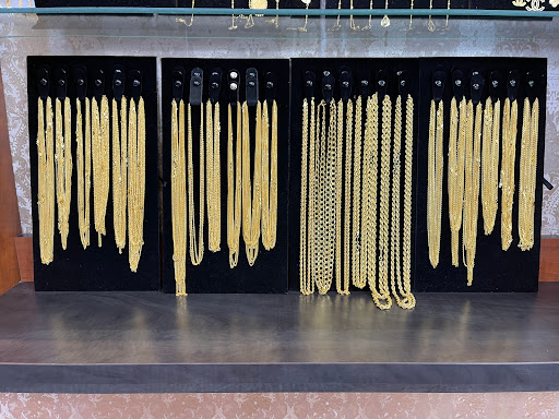 Jewelry Store «Elsayed Jewelers & Gifts», reviews and photos, 6827 Schaefer Rd, Dearborn, MI 48126, USA