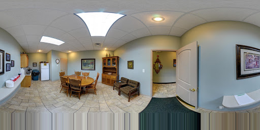 Funeral Home «Neal-Tarpley-Parchman Funeral Home», reviews and photos, 1510 Madison St, Clarksville, TN 37040, USA