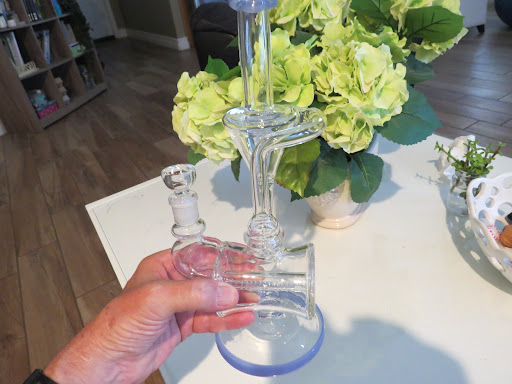 Tobacco Shop «Fontana Smoke Shop», reviews and photos, 9810 Sierra Ave A2, Fontana, CA 92335, USA