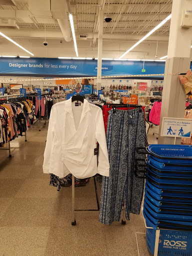 Electronics Store «Best Buy», reviews and photos, 9420 WI-16, Onalaska, WI 54650, USA