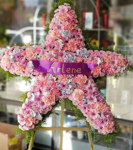 Florist «AAA Florist», reviews and photos, 1277 W 6th St, Corona, CA 92882, USA