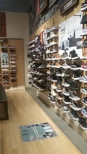 Shoe Store «Vans», reviews and photos, 9736 W Northern Ave, Peoria, AZ 85345, USA