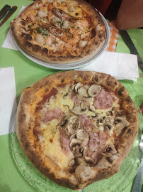 Pizza du Pizzeria Le Saline/Gambero Rosso à Orange - n°15