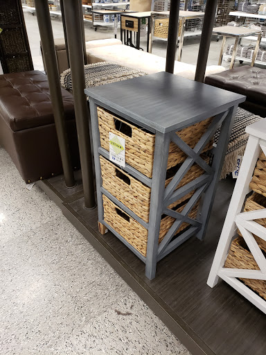 Clothing Store «Ross Dress for Less», reviews and photos, 11310 W Florissant Ave, Florissant, MO 63033, USA