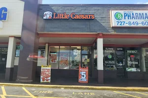 Little Caesars Pizza image