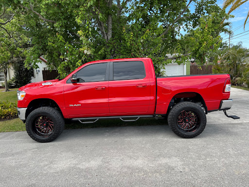 Truck Accessories Store «4 Wheel Parts - Thomas University - Miami Gardens, FL», reviews and photos, 3383 NW 167th St, Miami Gardens, FL 33056, USA