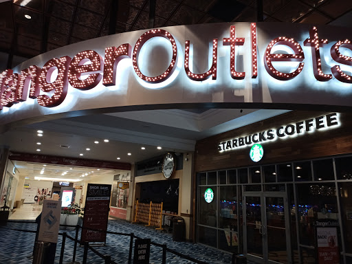 Outlet Mall «Tanger Outlet Foxwoods», reviews and photos, 455 Trolley Line Blvd, Mashantucket, CT 06338, USA