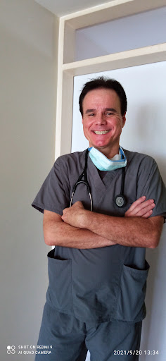 Dr. Orlando Andrade - Acupunturista y Homeópata