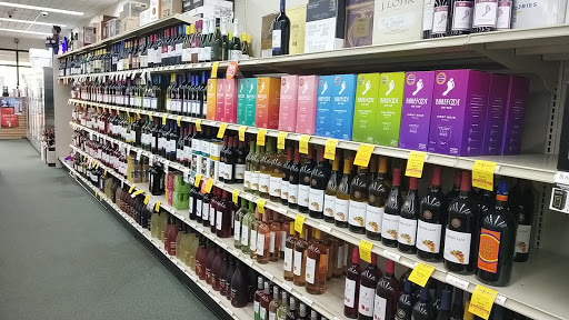 Liquor Store «Plainsboro Wine & Liquor», reviews and photos, 10 Schalks Crossing Rd #7, Plainsboro Township, NJ 08536, USA