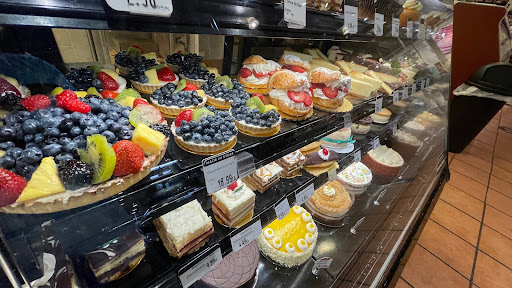 Grocery Store «The Fresh Market», reviews and photos, 835 S White Station Rd, Memphis, TN 38117, USA