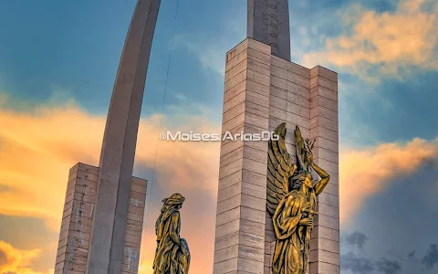 Plaza de la Bandera Republica Dominicana image