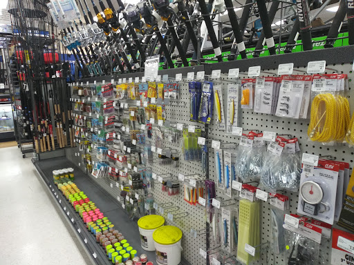 Sporting Goods Store «Big 5», reviews and photos, 3719 E Colorado Blvd, Pasadena, CA 91107, USA