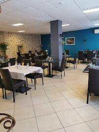 Atmosphère du Restaurant français Le Galet d'Or à Mureils - n°9