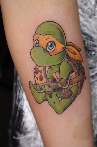 Explore tattoo fill in ideas, creative tattoo ideas in Pittsburgh, available at Red Customs Tattoo Studio