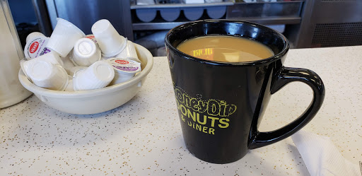 Donut Shop «HoneyDip Donuts», reviews and photos, 4480 Kenny Rd, Columbus, OH 43220, USA