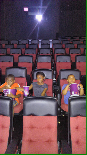 Movie Theater «NCG Cinema», reviews and photos, 1505 N Bridge St, Yorkville, IL 60560, USA