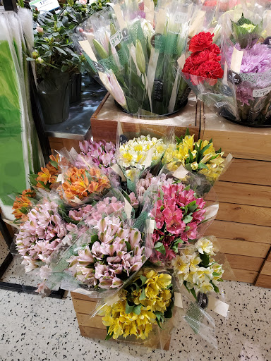 Supermarket «Publix Super Market at Southpointe Commons», reviews and photos, 5997 South Pointe Blvd #106, Fort Myers, FL 33919, USA