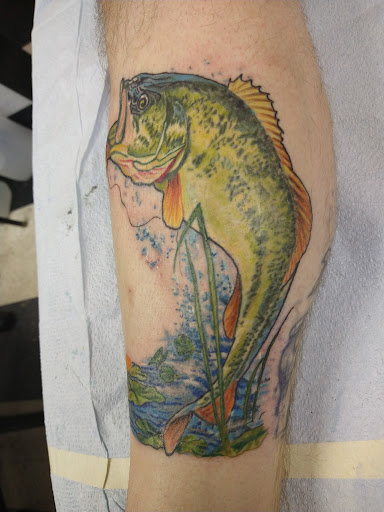 Tattoo Shop «Last Detail Tattoo Studio», reviews and photos, 8402 W Morgan Ave, Milwaukee, WI 53220, USA