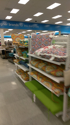 Clothing Store «Ross Dress for Less», reviews and photos, 1030 N Rengstorff Ave, Mountain View, CA 94043, USA