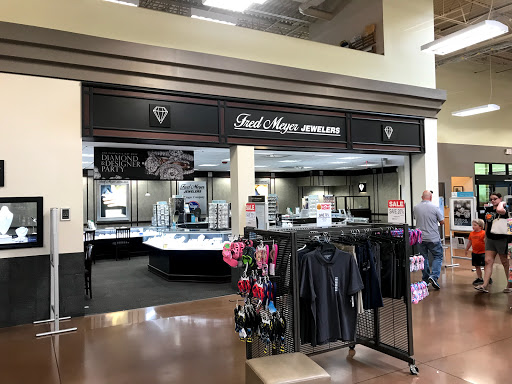 Fred Meyer Jewelers, 130 Pavilion Pkwy, Newport, KY 41071, USA, 