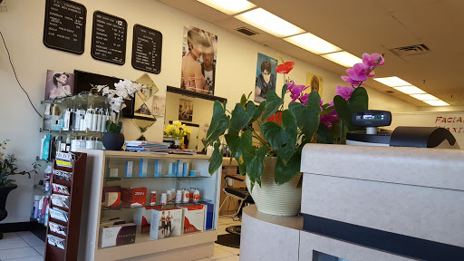 Beauty Salon «New Cuts Hair and Beauty Salon», reviews and photos, 707 E El Camino Real, Mountain View, CA 94040, USA