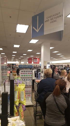 Department Store «Nordstrom Rack Liberty Tree Mall», reviews and photos, 50 Independence Way, Danvers, MA 01923, USA