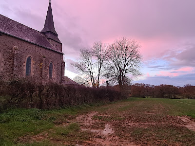 Église Saint-Charles de Saint-Charles-la-Forêt à Saint-Charles-la-Forêt