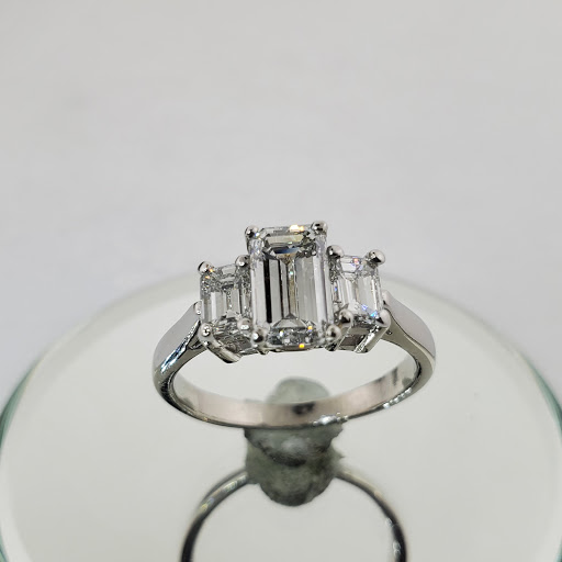 Jewelry Store «Garrick Jewelers», reviews and photos, 1117 Eichelberger St, Hanover, PA 17331, USA