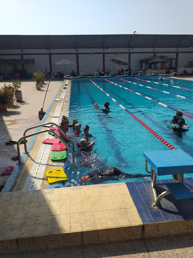 Public outdoor pools Cairo