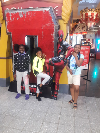 Movie Theater «AMC Star Southfield 20», reviews and photos, 25333 Twelve Mile Rd, Southfield, MI 48034, USA