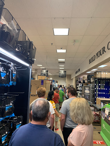 Electronics Store «Micro Center», reviews and photos, 8000 E Quincy Ave, Denver, CO 80237, USA