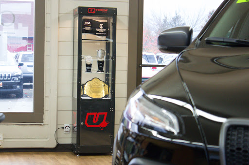 Auto Parts Store «Newberg Dodge Jeep Chrysler Ram», reviews and photos, 2809 Portland Rd, Newberg, OR 97132, USA