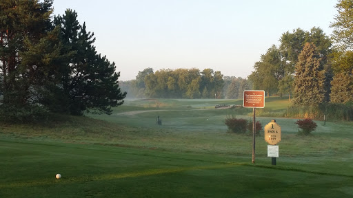 Golf Course «Green Meadows Golf Club», reviews and photos, 18W201 W 63rd St, Westmont, IL 60559, USA