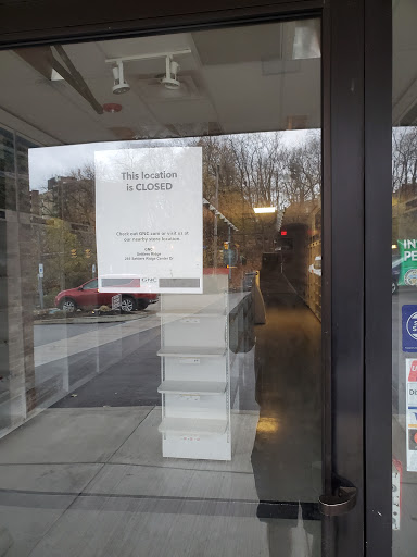 Vitamin & Supplements Store «GNC», reviews and photos, 1969 Greentree Rd, Pittsburgh, PA 15220, USA
