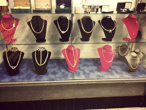 Pawn Shop «Fifth Avenue Jewelry & Pawn», reviews and photos, 8201 US-19, Port Richey, FL 34668, USA