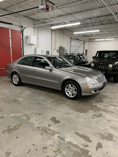 Used Car Dealer «Midwest Auto Sales», reviews and photos, 6830 Washington Ave S, Eden Prairie, MN 55344, USA