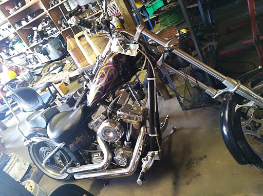 Auto Repair Shop «Classic Auto Parts», reviews and photos, 11824 Classic Ln # F, Forney, TX 75126, USA