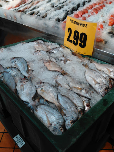 Supermarket «Western Beef Supermarket», reviews and photos, 2040 Forest Ave, Staten Island, NY 10303, USA