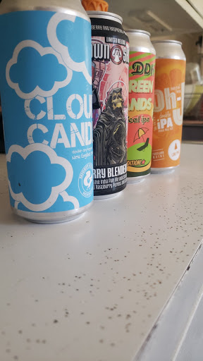 Liquor Store «Curtis Liquors - Weymouth», reviews and photos, 486 Columbian St, Weymouth, MA 02190, USA