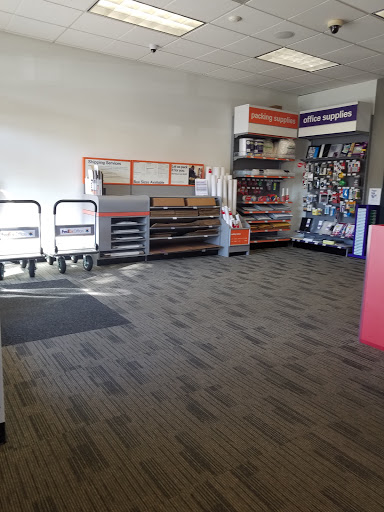 Print Shop «FedEx Office Print & Ship Center», reviews and photos, 23325 Hawthorne Blvd, Torrance, CA 90505, USA