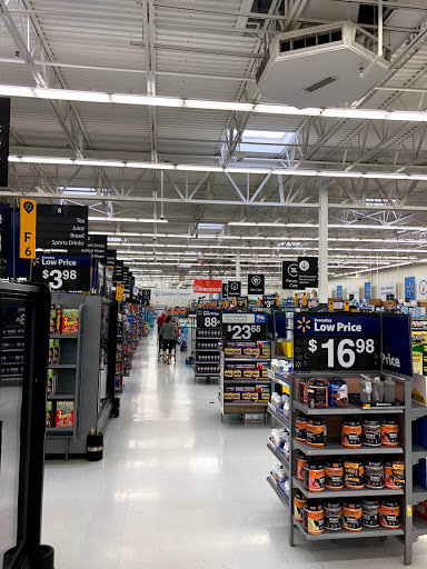 Discount Store «Walmart», reviews and photos, 9165 Cahill Ave, Inver Grove Heights, MN 55076, USA