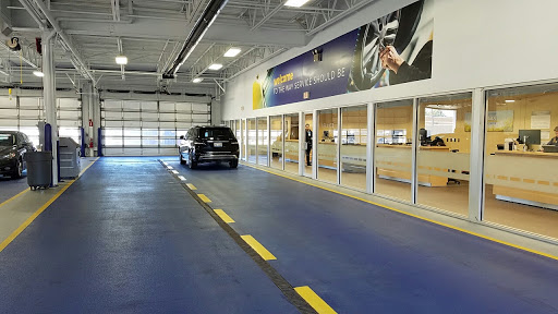 Used Car Dealer «CarMax», reviews and photos, 250 E Golf Rd, Schaumburg, IL 60173, USA